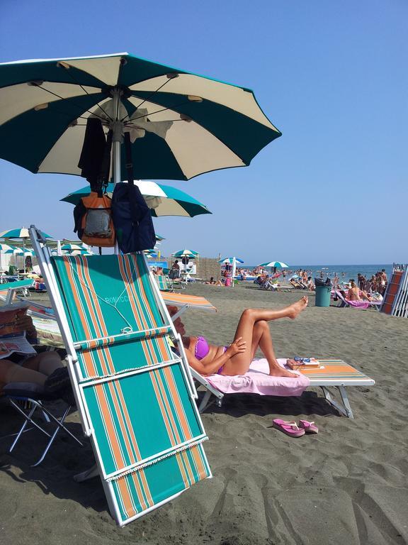 Appartamento Zia Gesina Lido di Ostia Esterno foto